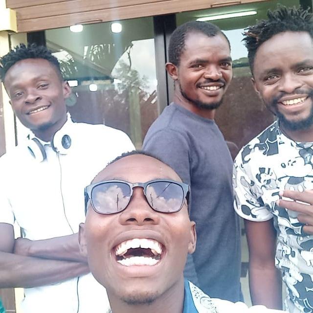 YKenya07's tweet photo. Feelling nice as nyotaentertainment  crew...God is our hero https://t.co/a72TWflcbU