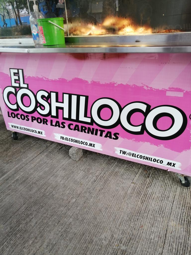 RookieScratch's tweet photo. En serio, no saben cuánto amo comer en @elcoshiloco_mx, la neta, unas de las mejores carnitas que he probado.
Tienen todo mi corazón. https://t.co/c4hPJiqrOu
