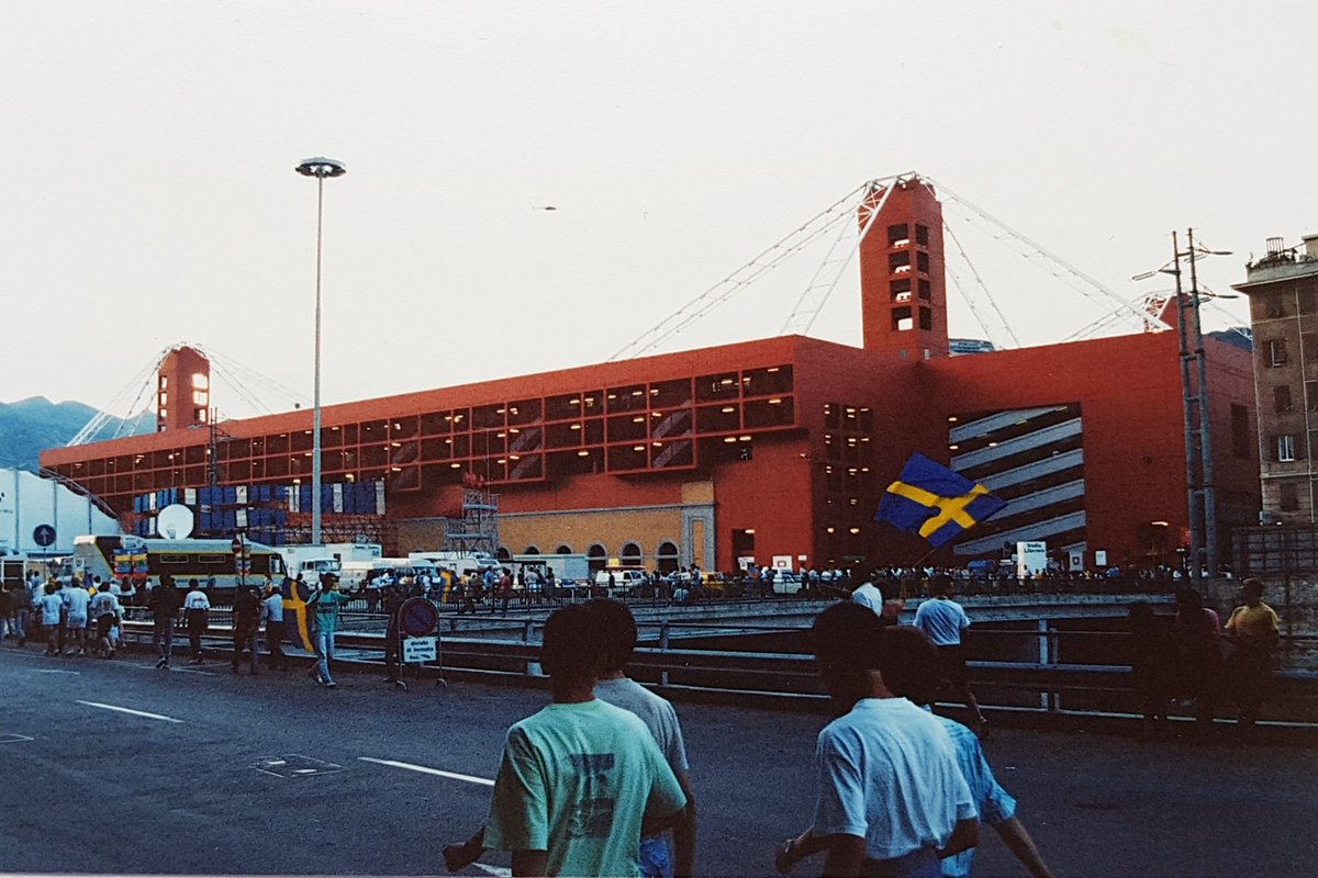 Wed 30 June 1990,  #30yearsago today, and the last match of our  #Italia90 trip. Back to Genoa for  #Sweden v  #CostaRica Sweden had lost their first 2 matches but still had a chance of qualifying. Costa Rica needed just a draw.