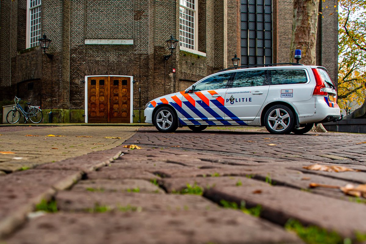 Politie doet onderzoek na incident bij basisschool De Wilgenburg aan de Waallaan - #nieuws #zwolle..