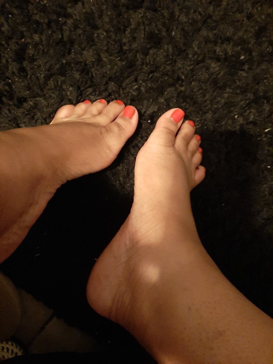 Her pretty feet
