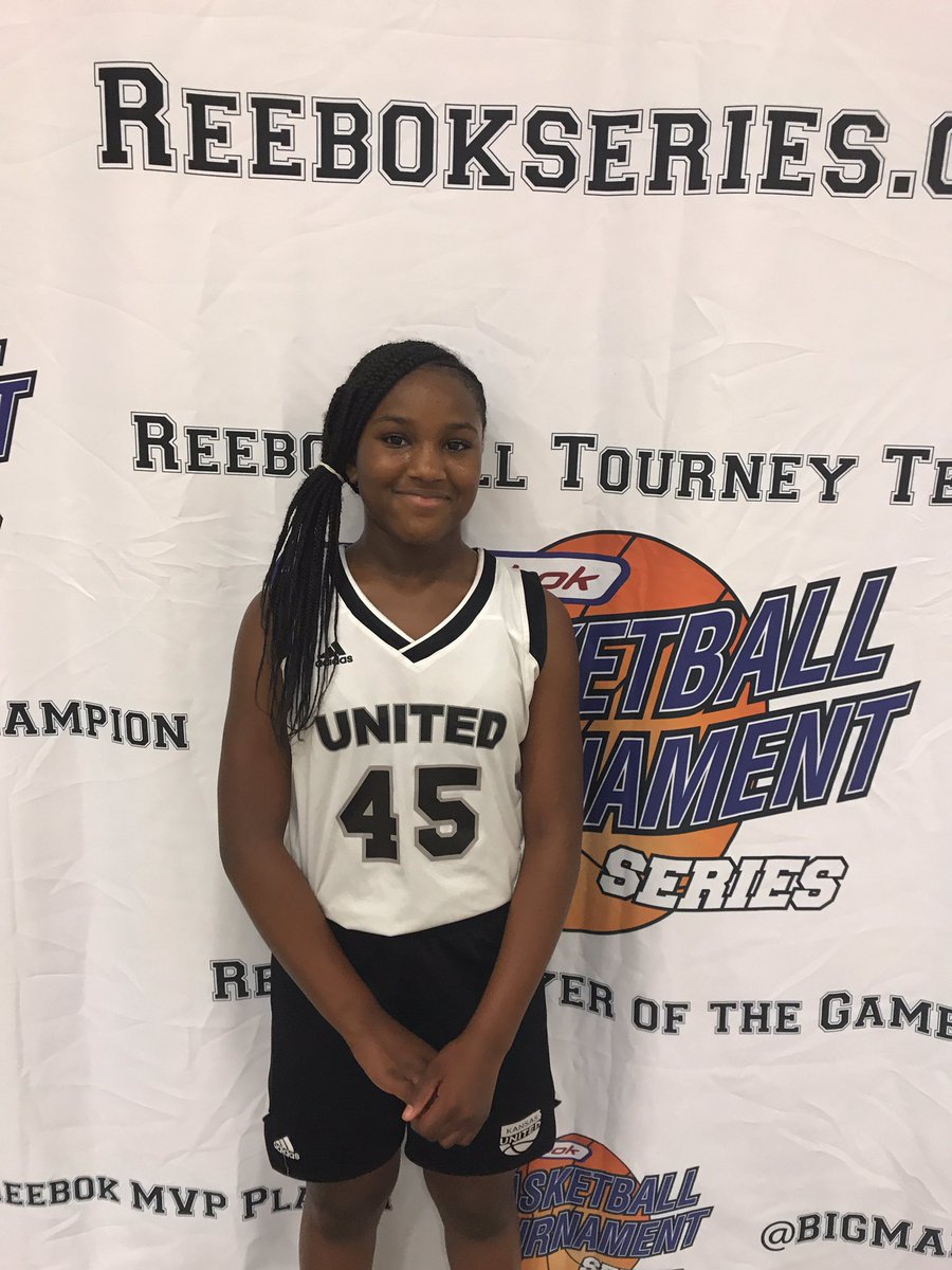Player of the game 
Taleeshea williams 
Kansas United 
6th Grade 
18 pts 
Favorite Player: Kyrie Irving 
#reebokseries