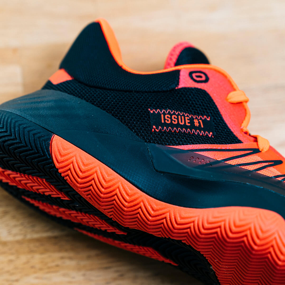 don issue 1 solar red