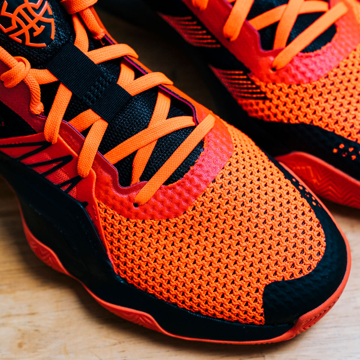 don issue 1 solar red