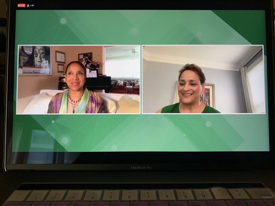 2shanihosten's tweet photo. Such an informative virtual 42nd National Assembly @linksinc. Outstanding leadership 7000+ Link Sisters registered. Inspiring town hall conversation @JoAnn_Jenkins &amp; Ms. Phylicia Rashad. Juneteenth, Caregiving, Census, joy &amp; learning at any age! @AARPBlackCom  #Links42na https://t.co/BHTqvN1yOo