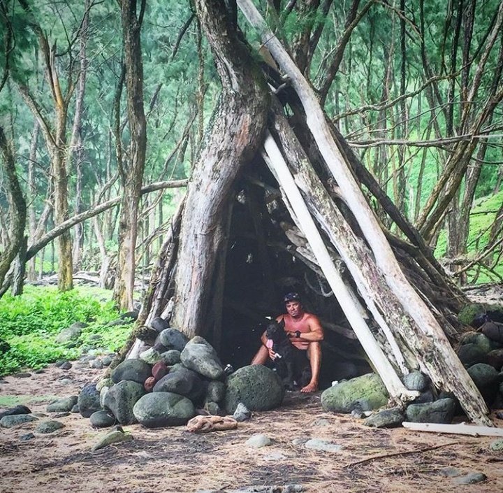 Googirlsmiles's tweet photo. Pololu Valley Hawaii ...
My nephew ❤
#Teepees #Poidogs #Rain #Love https://t.co/J0U3o2Pgnu