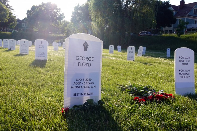 TalkDeathDaily's tweet photo. “Say Their Names Cemetery,” at 37th Street and Park Avenue S. in Minneapolis, includes 100 headstones representing African-Americans who have died at the hands of police. Each headstone is printed with a name, date and location of their death, and the words “Rest in power”. https://t.co/KJi5kShoBb