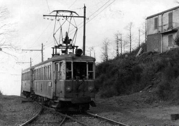 15/ But these are exceptions. In Italy, Rome built only interurban tramways to Castelli, Fiuggi or other little towns, that never properly became commuter independent lines. In Milan, the thing closer to a proper commuter system is the FNM (Ferrovie Nord Milano) network