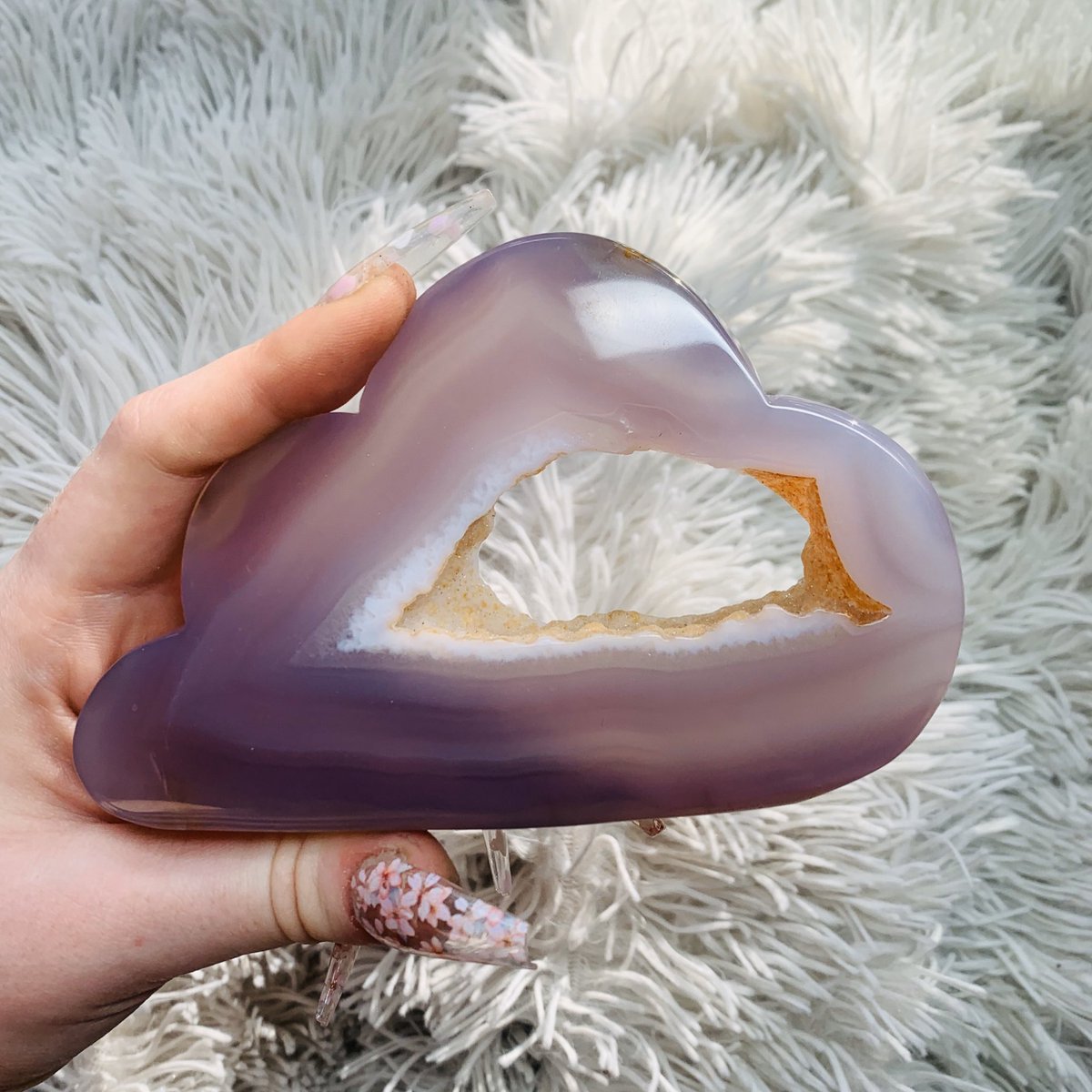 artbyjacstudio's tweet photo. Add some daydream to your crystal collection ☁️ https://t.co/rSHqGSe54o