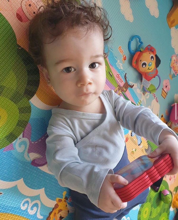 Babalar gününde babanıza bir bebeğin sağlığını hediye etmek ister  misiniz? #BabalarGünü #ruzgaryuruyecek bağış linki profilde. Hadi bu bebeği yaşatalım