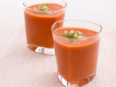 mariagpts's tweet photo. Vale tengo un puto debate con mi mejor amiga, cual es mejor???

Rt- Gazpacho
Fav- Horchata https://t.co/fD2pLL6SN1
