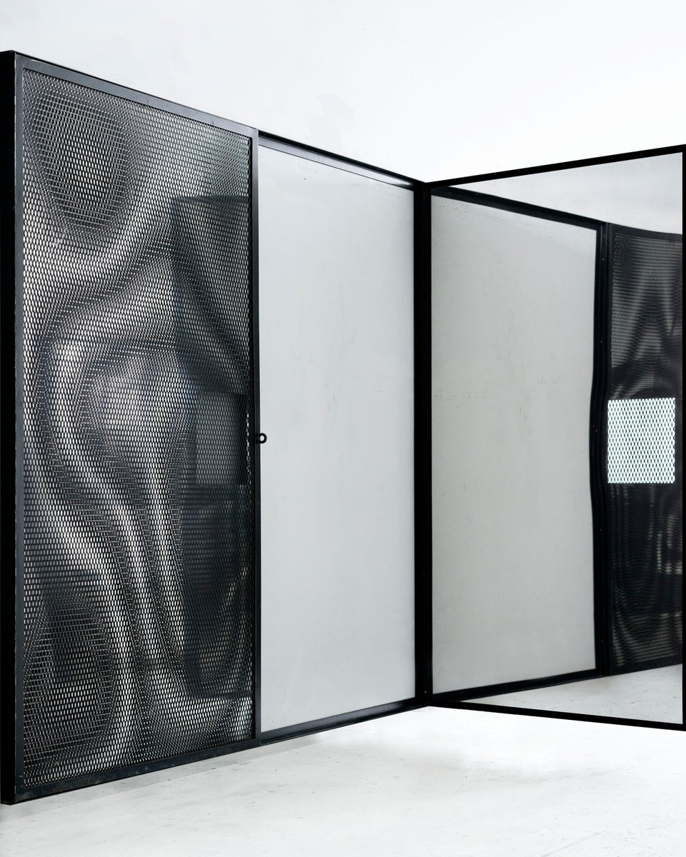 TSA_PDF's tweet photo. 👥Here's a work from our current exhibition. 
.
#JasonGringler @m1rroring
Untitled (Doors)
2016
Steel and spray paint
89.5 x 83.25 inches in two parts
.
#tigerstrikesasteroid #tsa_pdf #tsapdf #printableexhibition #pdfexhibition #artistrun #artistrungallery https://t.co/kbGRJIyanE