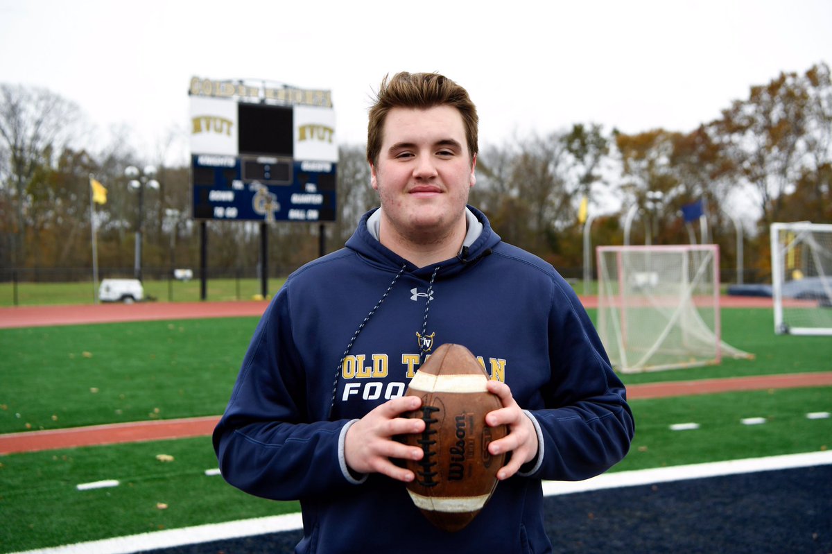 VarsityAces's tweet photo. The North Jersey Indoor Boys Track &amp; Field Athlete of the Year is ... Pat Passalacqua of NV/Old Tappan!

Watch the show here: https://t.co/Q1rxu3SfpR

#NJSportsAwards
#HighSchoolSportsAwards
#DontStopNow https://t.co/SHOUqzz1Mc