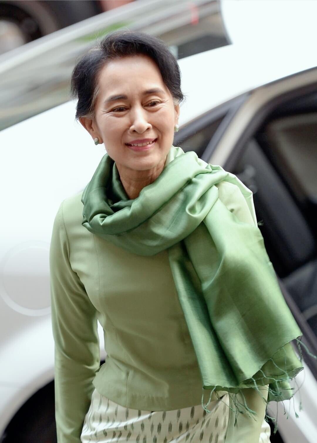 \Happy Birthday\ Our Leader Aung San Suu Kyi        I love U Mom    