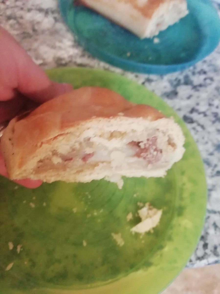 MenacesMum's tweet photo. Ok today I made Cornish pasties (or traditional pasties for @FilamentFrenzy and @irblinx 😛)
From scratch and I am very pleased with myself #IsolationActivities #CraftyMum oh and my 4 menaces @Bugman_140 is included in this, demolished the ALL lol 😂 https://t.co/eZVly5sFZr