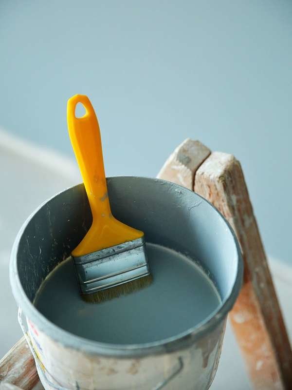 RyantClark81's tweet photo. Non-toxic paint—for obvious reasons—is the best paint choice for your home. #DIY #paintjobs  https://t.co/0BvguxENUw https://t.co/8Tl7cXUUUz