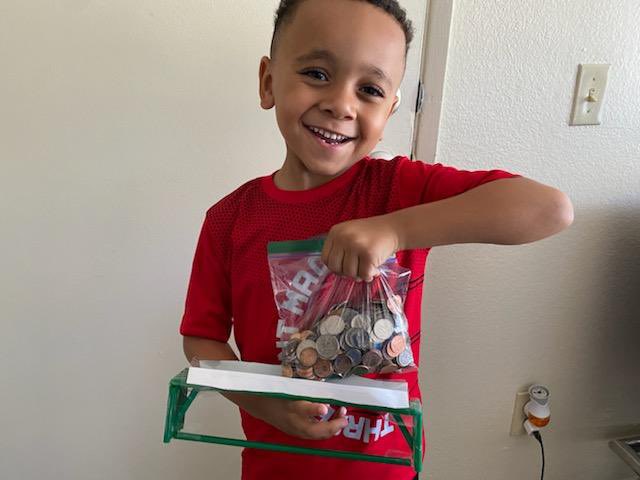 scofieldsclass's tweet photo. Way to go Isaiah! 🐊 Future engineer🏆 #DistanceLearning @CajonValleyUSD #ElearningPlaylist @AvocadoPTA @avocadogators https://t.co/KsOmUKcrDn
