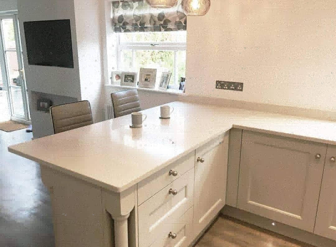 BurgessProjects's tweet image. #throwbackthursday

A beautiful kitchen we installed last year in Bridgeyate. Great photos from the customers. Love seeing these projects transform.

#tbt #burgessprojects #kitchen #kitchendesign #modern #carpentry #bathroomdesign #kitchenremodel #white #black #grey
