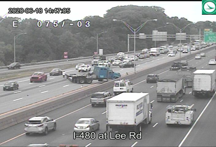 TotalTrafficCLE's tweet photo. Jack-knifed truck 480 WB at Lee.  Right lane only getting past.  #CLETraffic https://t.co/bXLyxQJKUL