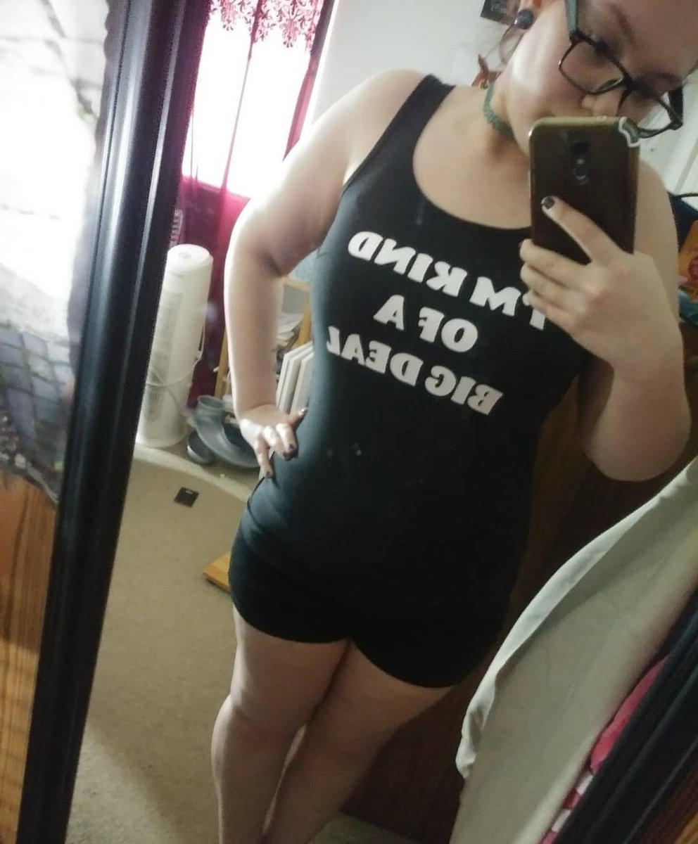 Ash_isntNORMAL's tweet photo. 1st pic is February 23 2019 second pic 2020 I've cut out soda for my reasons I dont want to discuss anyways I've been drinking water and boosted my metabolism i found old photos yesterday and i was shocked but all I can say is love yourselves everyone is beautiful https://t.co/nreDuy9cvU