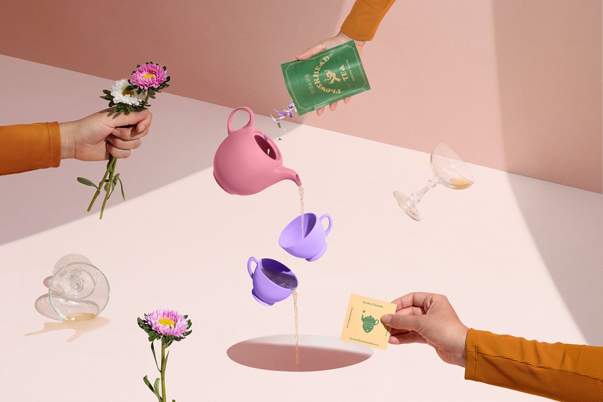 ToroPinto's tweet photo. We’re celebrating a very merry unbirthday with Flowerhead, a tea brand for whom we developed their visual identity based on the aesthetic of the 60s and 70s and the archetypes of stories like those of Lewis Carrol in Alice in Wonderland. Full project here: https://t.co/SUVA0PJ4y2 https://t.co/1GVT8KLO9m