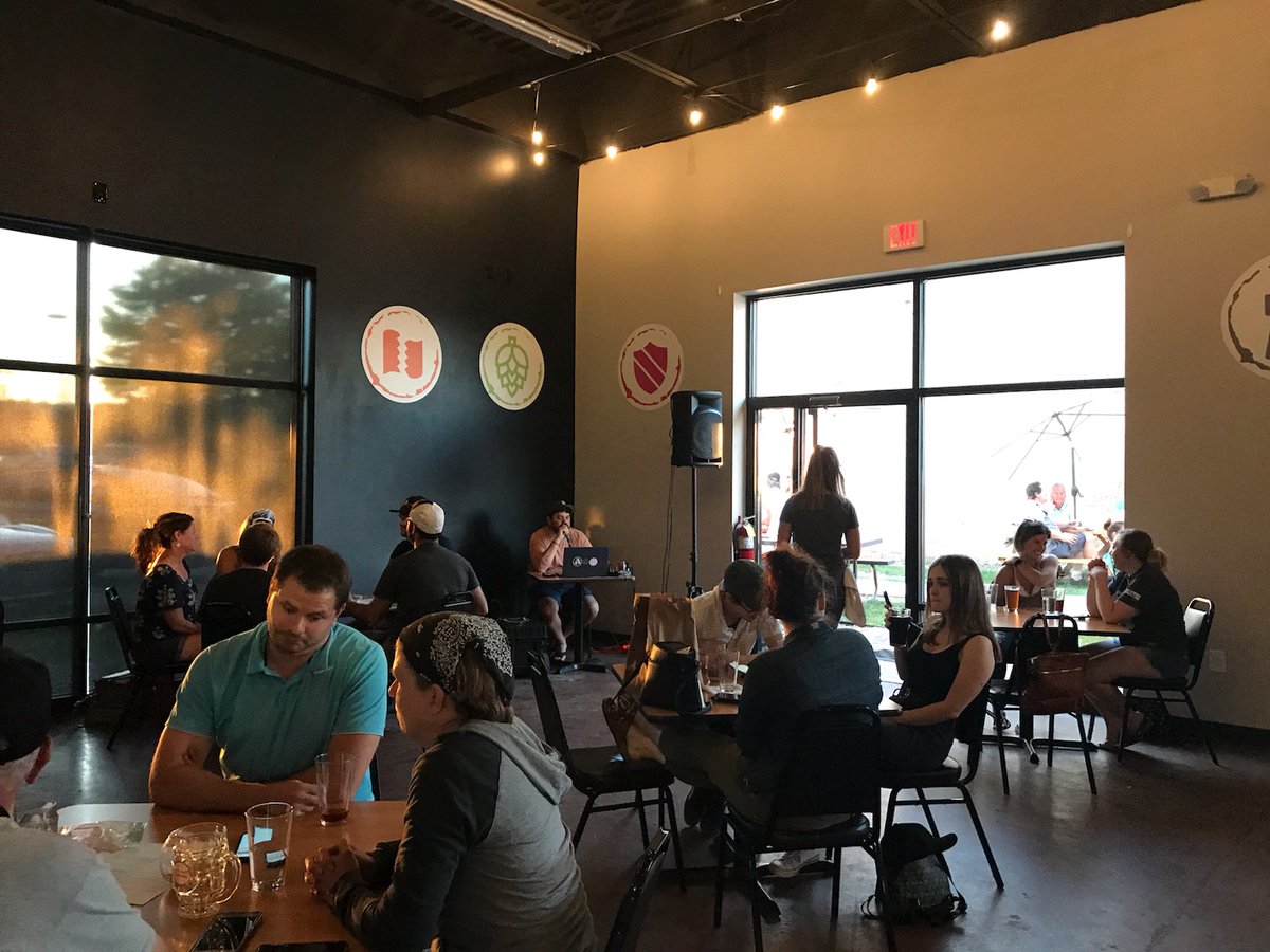 EternityBrewing's tweet photo. Amazing turnout for @sporcle trivia last night, feels great to be getting back into the swing of things! https://t.co/VwmJdTLbzi
