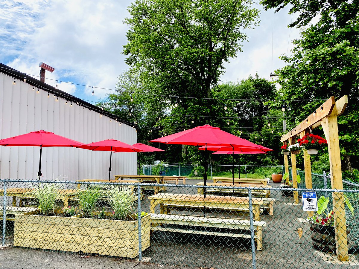 Invertase_brew's tweet photo. Our beer garden will be open 5-9 tonight for pours! Come out and enjoy some great beer and good times! 

#craftbeer #drinklocal #beer #beergarden #open #outdoorseating #brewery #ontap https://t.co/CZ4tSmHvMt