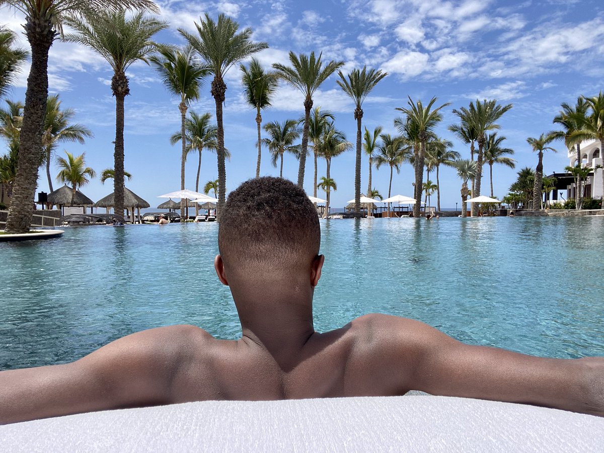 _jewill's tweet photo. Looks like the world is back open in some places!!! #Cabo20 #PrideMonth #BlackLivesMatter #enjoylife #planyournexttrip #Gayblackmen #caboazul #poolside https://t.co/ae8hBta5TN