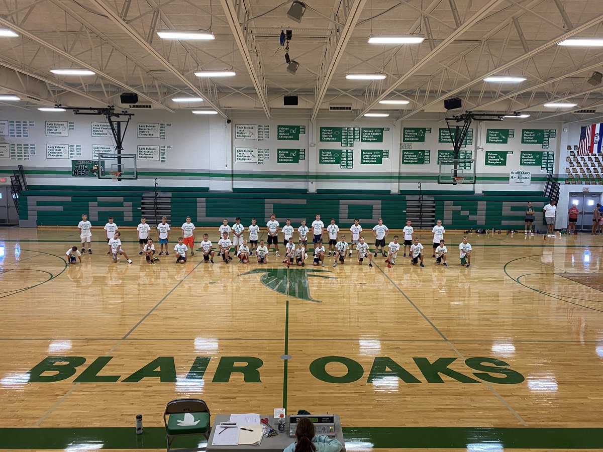 BlairOaksHoops's tweet photo. What a fun week of 🏀 camp! Great to see kids back in the gym. Congrats to our competition and award winners! #WeAreBlairOaks https://t.co/n8jzaSjd7R