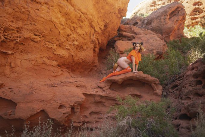 What does the 🦊 say?  #furry #FOX #furrynsfw #cosplay #Utah #cosplayphotography https://t.co/T5E2oh7<a href="/tag/furry"class="tags">#furry</a><a href="/tag/fox"class="tags">#FOX</a><a href="/tag/furrynsfw"class="tags">#furrynsfw</a><a href="/tag/cosplay"class="tags">#cosplay</a><a href="/tag/utah"class="tags"><span>#utah</span></a><a href="/tag/cosplayphotography"class="tags"><span>#cosplayphotography</span></a>