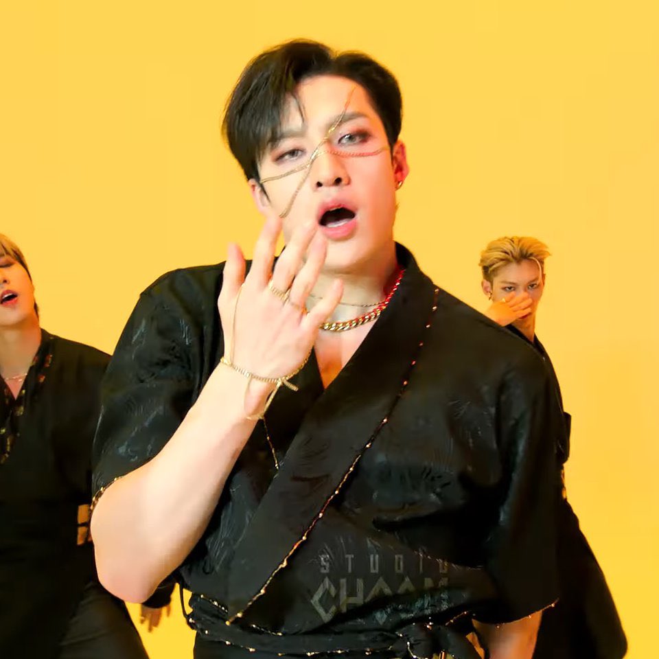 bangchannies tweet picture