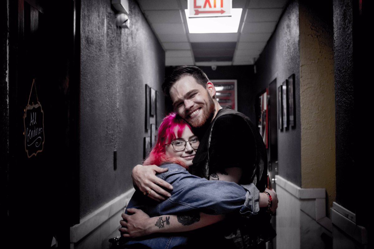 choijogo's tweet photo. #ripelijahdaniel thank u for being the best bitch 2 work with π can't believe ur gone https://t.co/TPL5lyG7sZ
