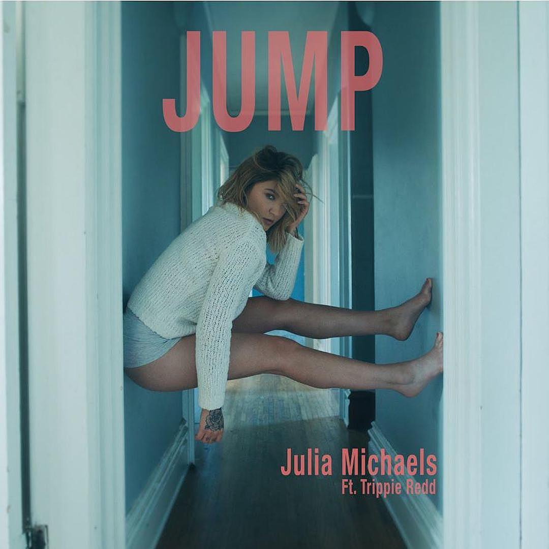 CoolFMNigeria's tweet photo. 🎧NP: JUMP @juliamichaels X @trippieredd
on The #CruiseControl with @MahoganySilver_ (6pm -9pm)
#DANFOSTERLIVESTHROUGHME
#GOODNIGHTDANFOSTER
#COOLLOVESYOUDANFOSTER
#MahoganyGotTheTea #coolfmlagos
Listen online at https://t.co/KfxUrybtYO https://t.co/0TLmXTsJLC