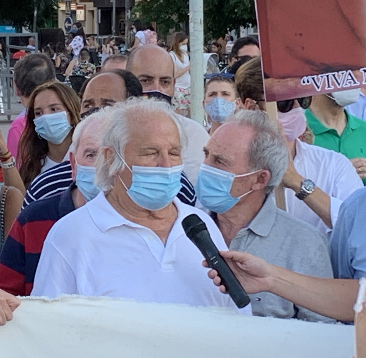 rafaelfiguerola's tweet photo. La cordoba taurina alza la voz. https://t.co/W7jQoiFUYi