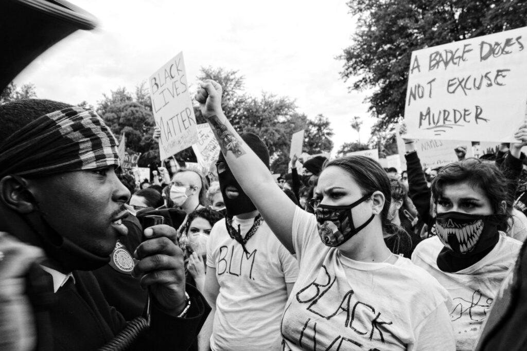 foonrhee's tweet photo. NEW: As @TheCityofSac Council and @Mayor_Steinberg ramp up #PoliceReform debate for @SacPolice a little national perspective from #MappingPoliceViolence
https://t.co/Bvg8MBsRCw https://t.co/SZYt0GAXJj