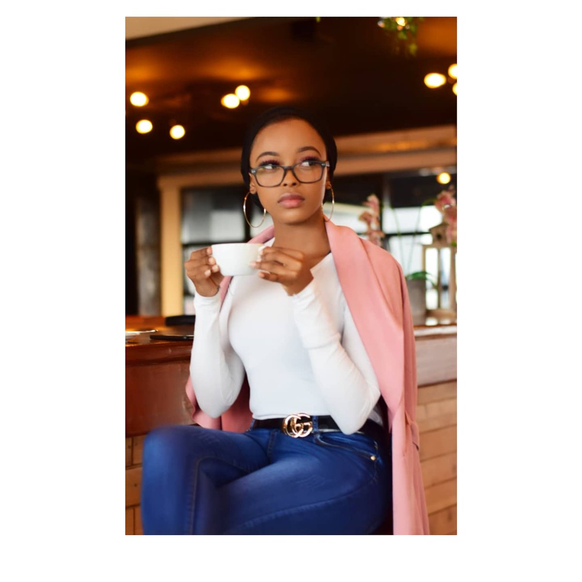 azeezah_h's tweet photo. Super pumped to be working with @LapaireGlasses as one of their Brand Ambassadors. Get the glasses I'm wearing or any other prescription and sunglasses at a Kshs. 300 discount using my promo code - 'AZIZA'
#LAPAIREGLASSES 
#KING https://t.co/MCgRsaqQhh
