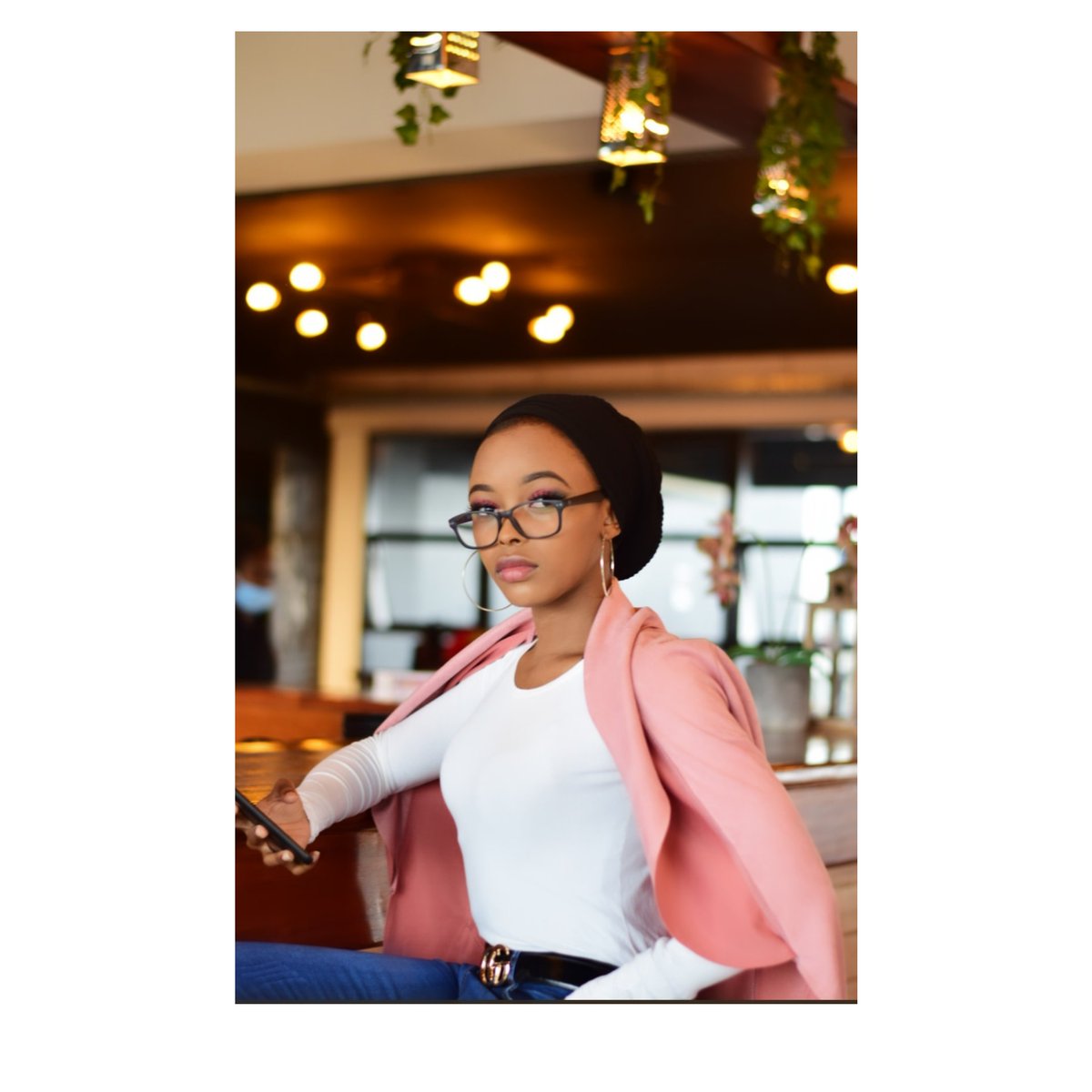 azeezah_h's tweet photo. Super pumped to be working with @LapaireGlasses as one of their Brand Ambassadors. Get the glasses I'm wearing or any other prescription and sunglasses at a Kshs. 300 discount using my promo code - 'AZIZA'
#LAPAIREGLASSES 
#KING https://t.co/MCgRsaqQhh