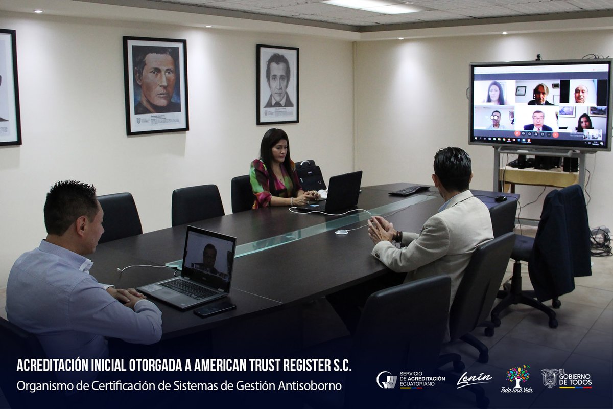 SAE_EC's tweet photo. Representantes del organismo mexicano @americantrustr, resaltaron el trabajo del SAE a nivel de Latinoamérica y la confianza que ha generado la #AcreditaciónSAE en la mejora de sus servicios para evaluar sistemas de gestión #Antisoborno en México y otros países.

#CalidadSAE https://t.co/2wR8cgKihl