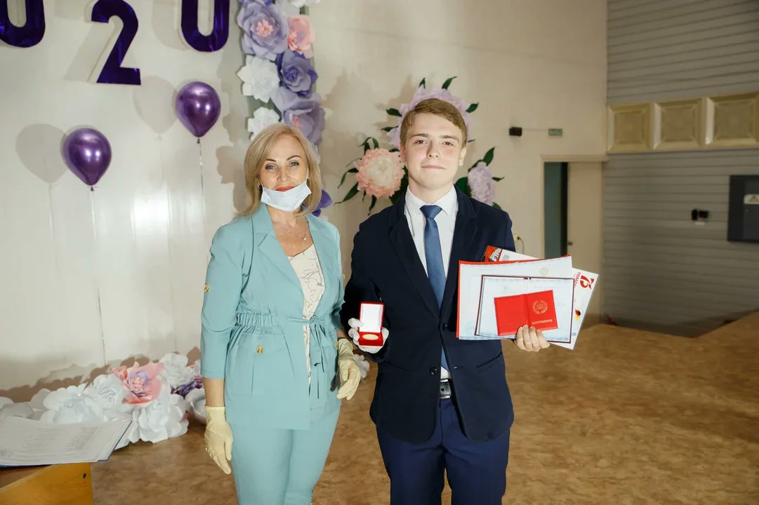 danil_mikheev's tweet photo. Дальше - больше
2042, жди меня и я приду https://t.co/hBWhUOtMsP