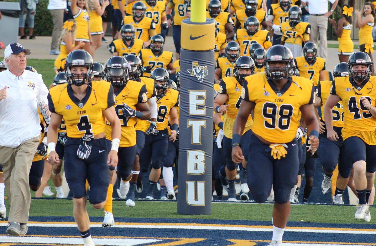 cameroncook77's tweet photo. After a great conversation with Coach Gibson, I am blessed to receive my first offer from East Texas Baptist University #ETBU 
@ETBUCoachGibson 
@parker3271 @CoachWiesmann 
@footwork_king1 @CoachBTJordan @IronWillSC https://t.co/zkdiszcAP5