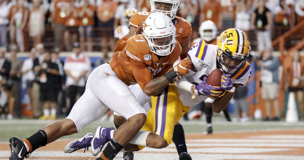 Geaux247's tweet photo. Continuing our look ahead to #LSUvsTexas in Week 2, we look at some Longhorns, stats, and facts to know (VIP)
https://t.co/BrS30qGoxw https://t.co/RiZ8lMdCJY