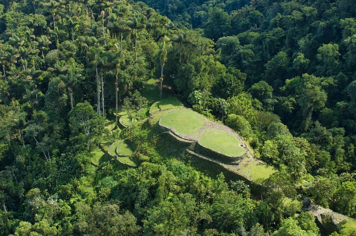 In the past 3 weeks, we have delivered 20,000+ lbs of food &amp; hygiene supplies to 320 rural families around La #CiudadPerdida #Colombia. Thank you for helping us support the local communities who protect this magnificent site. #startsmall

📸 Fausto Giaccone