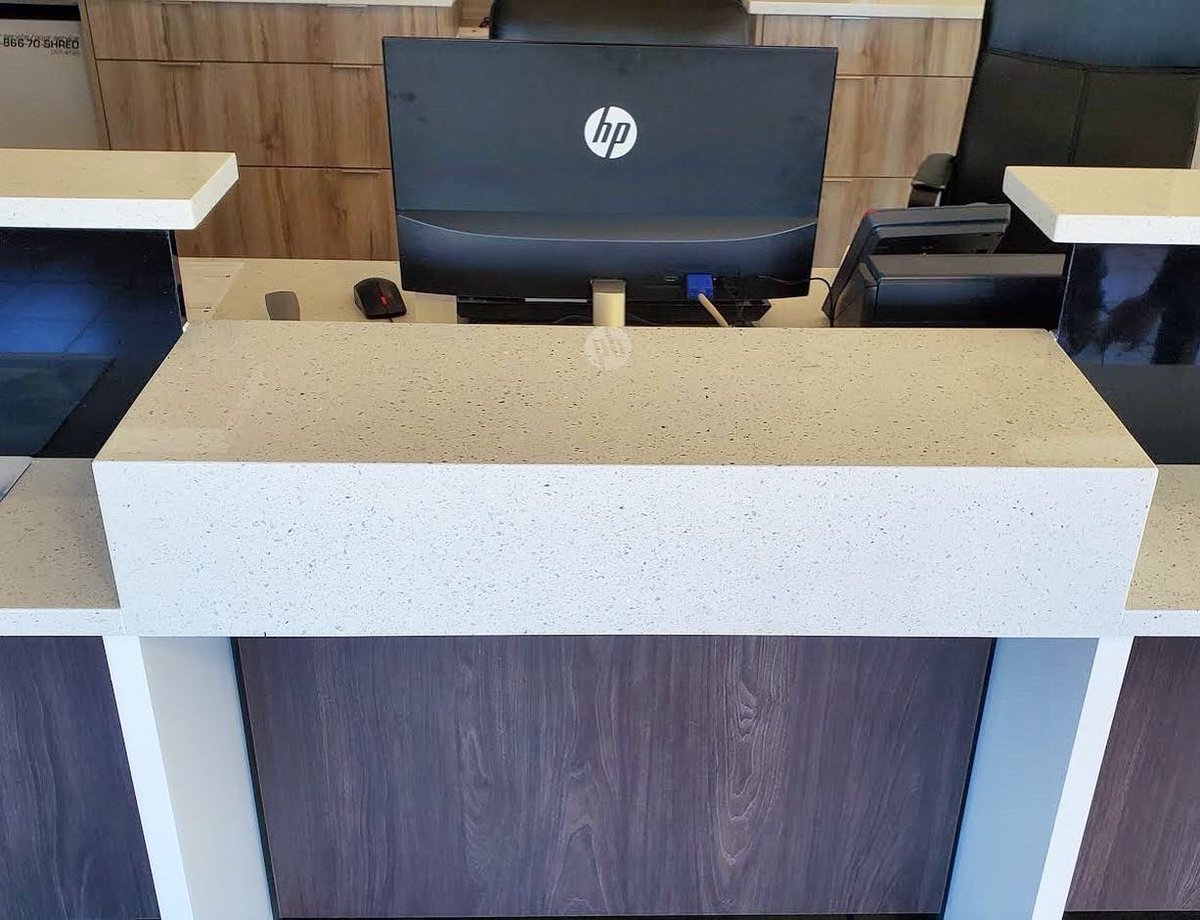 HfxLiving's tweet photo. Wondering how to bring your reception area to the next level? Add stone to leave your clients in awe #livingstonehfx 
.
.
.
#stone #quartz #countertops #stonecountertops #quartzcountertops #reception #receptiondesk #stonedesk #office #renovation #remodel https://t.co/JcTIuU39cT