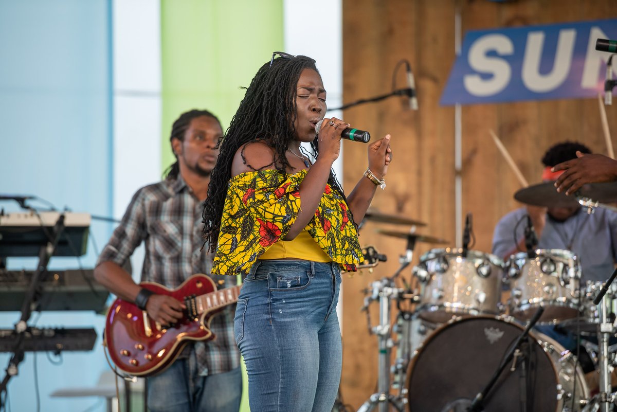 londiemurray's tweet photo. Blessed Earth Strong @BigShipEmpress! From me and the whole crew at @SundayLiveJA! https://t.co/jyNLqzabWP