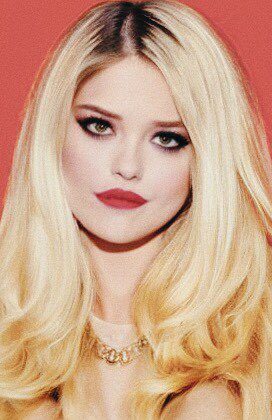iamwilmab's tweet photo. Her eyes 😍 #skyFerreira #model #ai https://t.co/5SJeSrCBj9