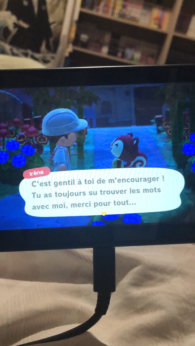 emy_mok's tweet photo. Tomorrow Poppy will be in boxes. I’m looking for Nmts and/or bells. If you have the ice arch, the pagoda, the moon and green chrysanthemums, it would be great! The highest offer will get her, please dm me if you’re interested. #acnhvillagertrade #acnhvillagertrades #ACNH https://t.co/btPVU1sazp