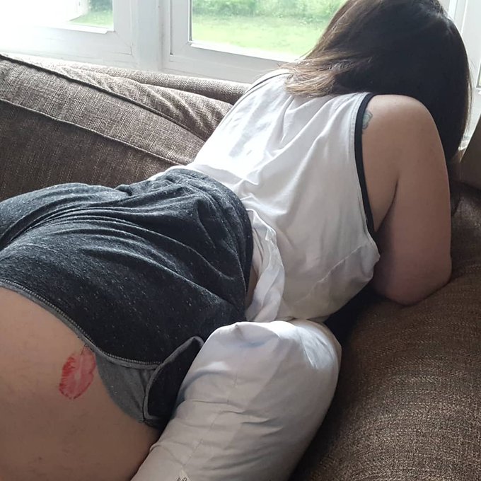 This big ole ass waggin I'm dragging .....dropping fire vids on my page https://t.co/newmiwVqAs join<a href="/tag/horny"class="tags"><span>#horny</span></a><a href="/tag/bigbooty"class="tags"><span>#bigbooty</span></a><a href="/tag/pawg"class="tags"><span>#pawg</span></a><a href="/tag/pawgnation"class="tags"><span>#pawgnation</span></a><a href="/tag/dickpleaser"class="tags"><span>#dickpleaser</span></a>