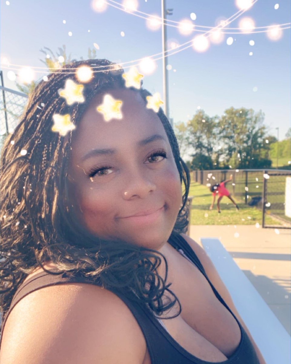 feefee_author's tweet image. I’m trying to reach for the stars. Thank everyone who has supported my book. Please continue to pray for my success. PS: If you haven’t purchased your copy, After the Pain is now available on Amazon.