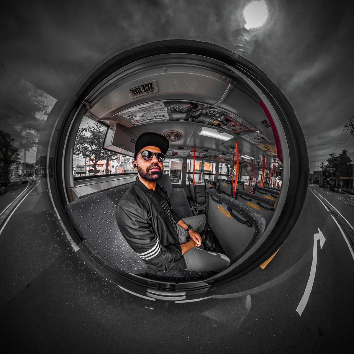 KandaoVR's tweet image. Use your #QooCam8k to record your daily life, even just on your way to work.

Shot by: @sujitchachad 
Shot with: #qoocam8k

#kandaovr #superhdr_world #rawplus #tinyplanet #360photography #360photo