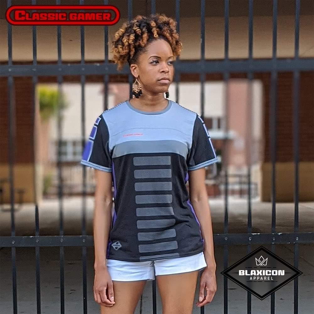 Blaxiconapparel's tweet photo. Our “Classic Gamer” jersey is inspired by the colors and detail of the first NES console.  Available for up to 4 players in 20+ colors, equip the whole squad!
Model: @ladyleafaye 

Available NOW: https://t.co/97XXYPfPJo

#blaxicon #blaxiconapparel #NES #classicgamer @UrbanShogun https://t.co/iJHj53yS4b